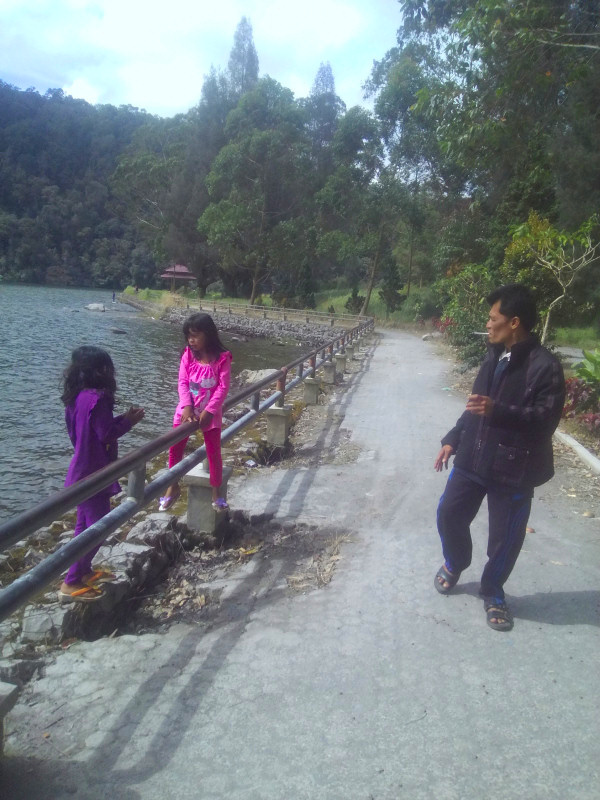 Anin Ayin dan Fardhie